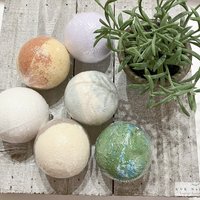 Oatmeal Milk Honey Bath Bomb -  Organic, All Natural Fizzy Treat