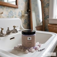 Lavender Foaming Bath Salt: Relaxation Soak (8 oz)
