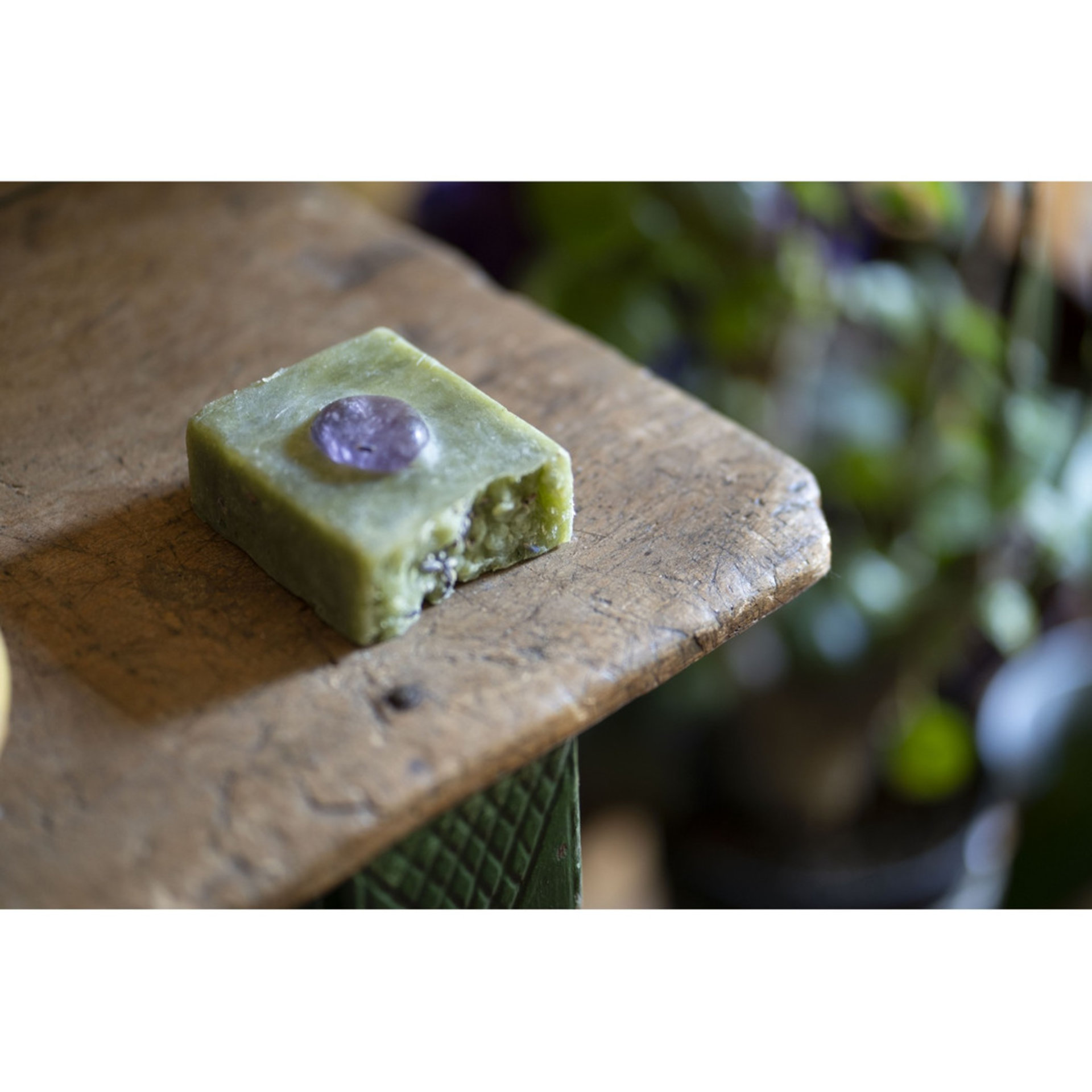 LifeStone - Into Natural Crystal Massage Bar