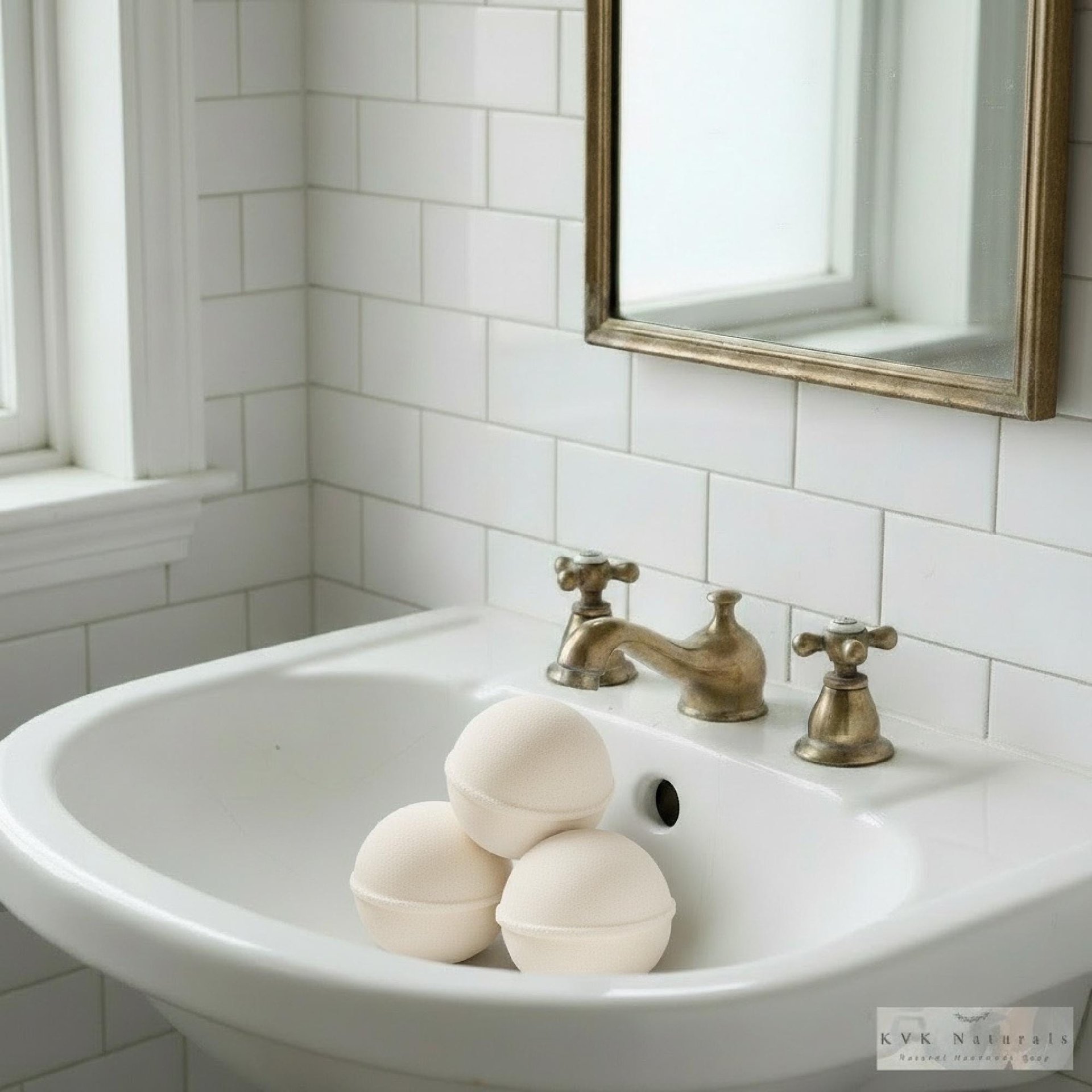 Lemongrass Bath Bomb - Organic, All Natural Fizzy Treat