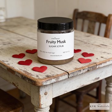 Fruity Musk Scrub - Exfoliating Organic Body Scrub