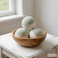 Peppermint Tea Tree Bath Bomb - Natural Fizzy Treat - Herbal Spa Bath Fizzer