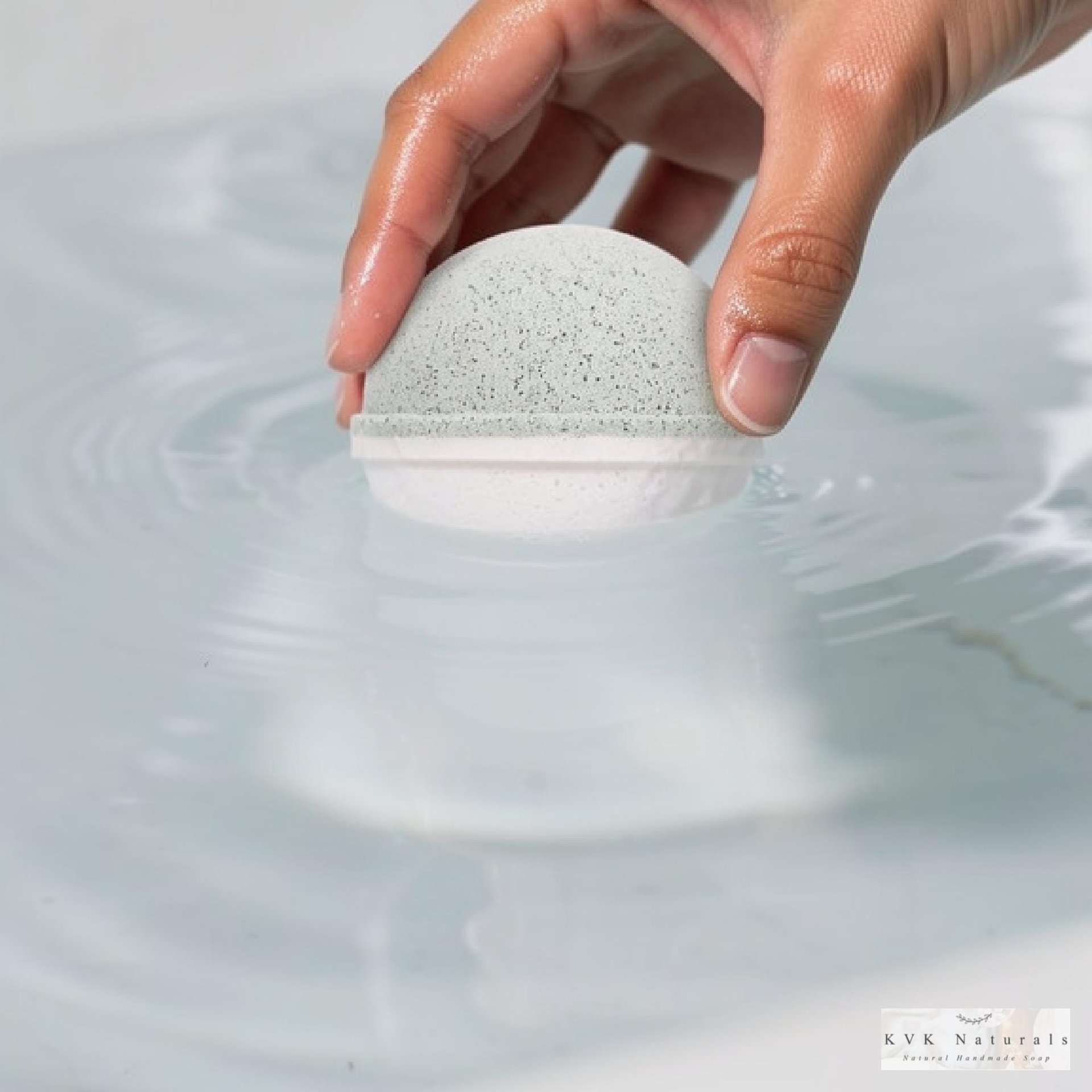 Peppermint Tea Tree Bath Bomb - Natural Fizzy Treat - Herbal Spa Bath Fizzer